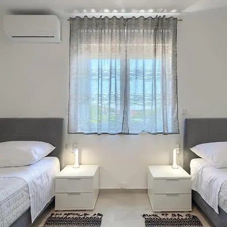 Apartamento 2217 *