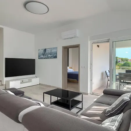 2217 Apartamento