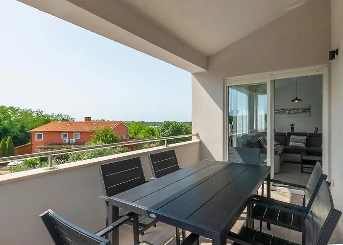 2217 Apartment
