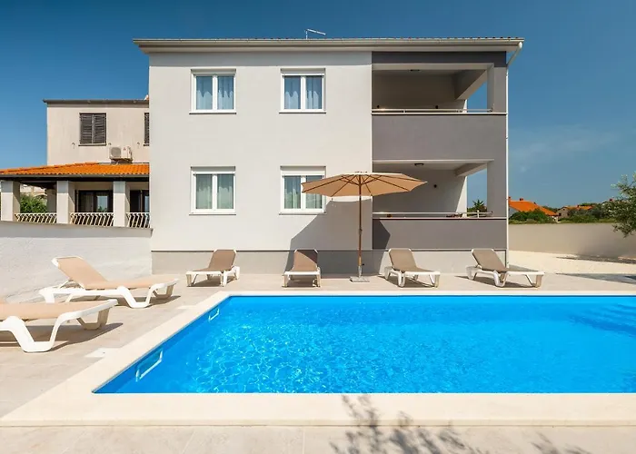 公寓 2217 梅杜林