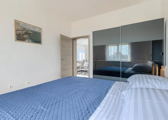 2217 Apartment